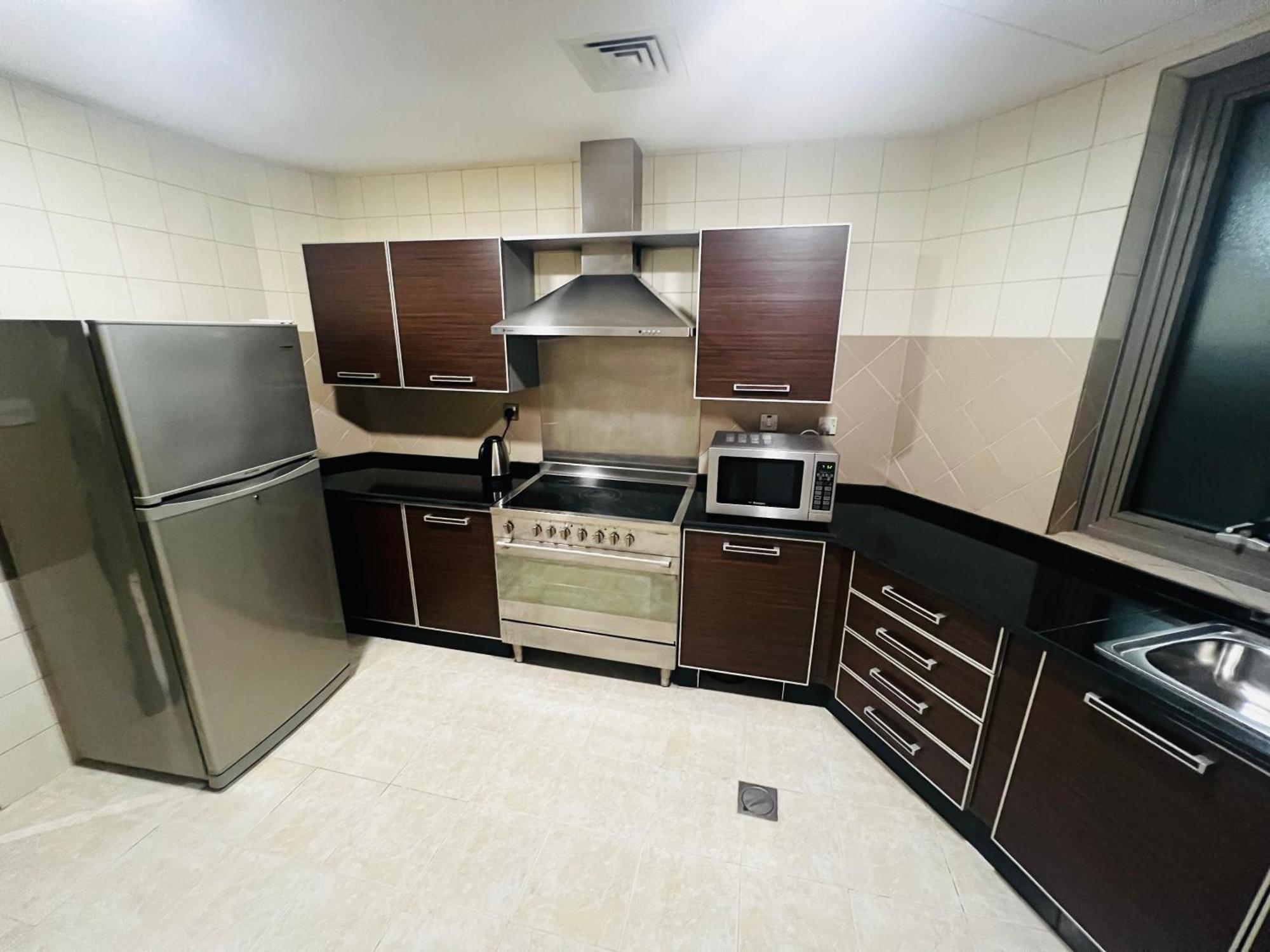 Alraef Luxury Apartments Дубай Екстериор снимка