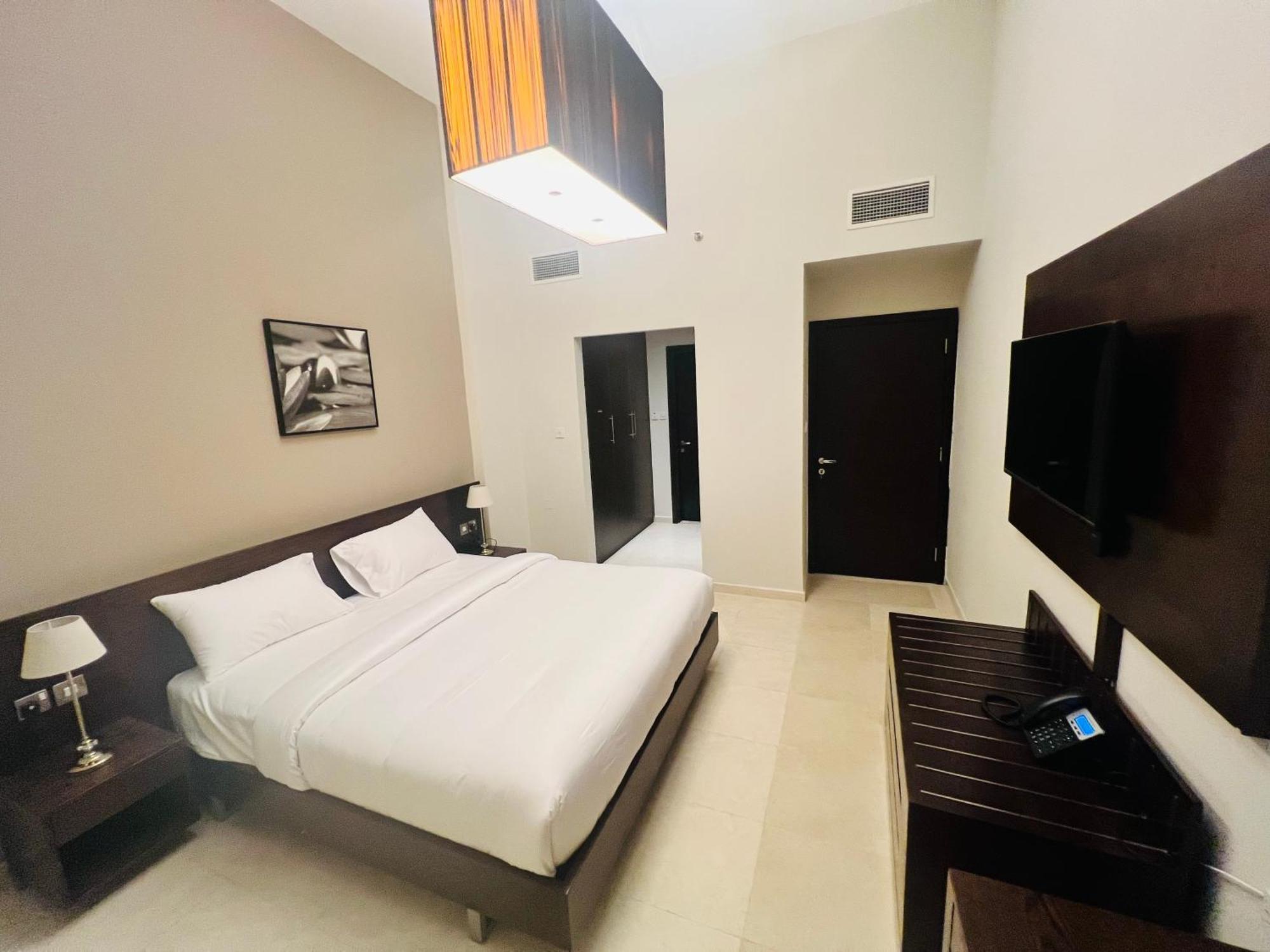 Alraef Luxury Apartments Дубай Екстериор снимка