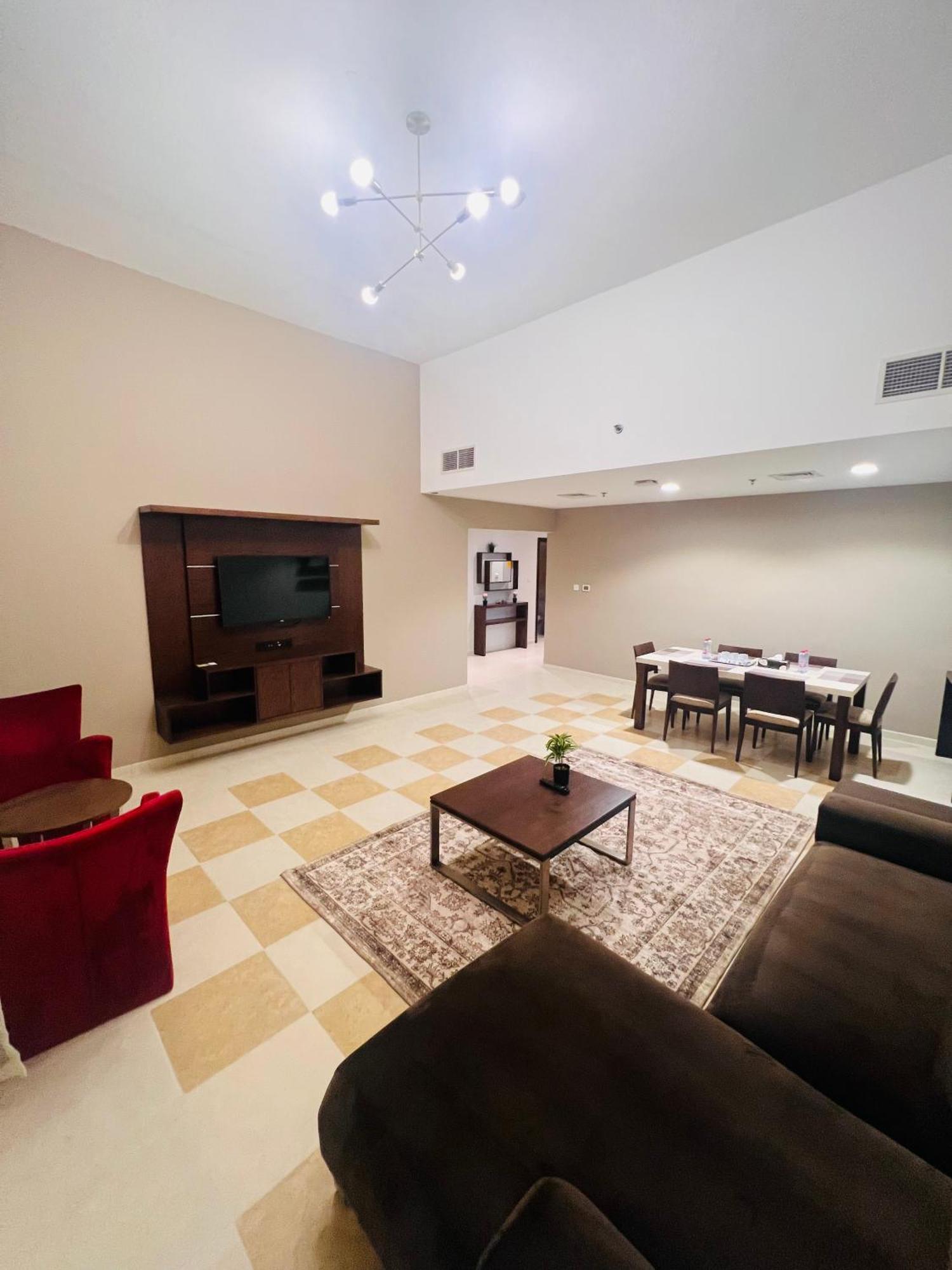 Alraef Luxury Apartments Дубай Екстериор снимка