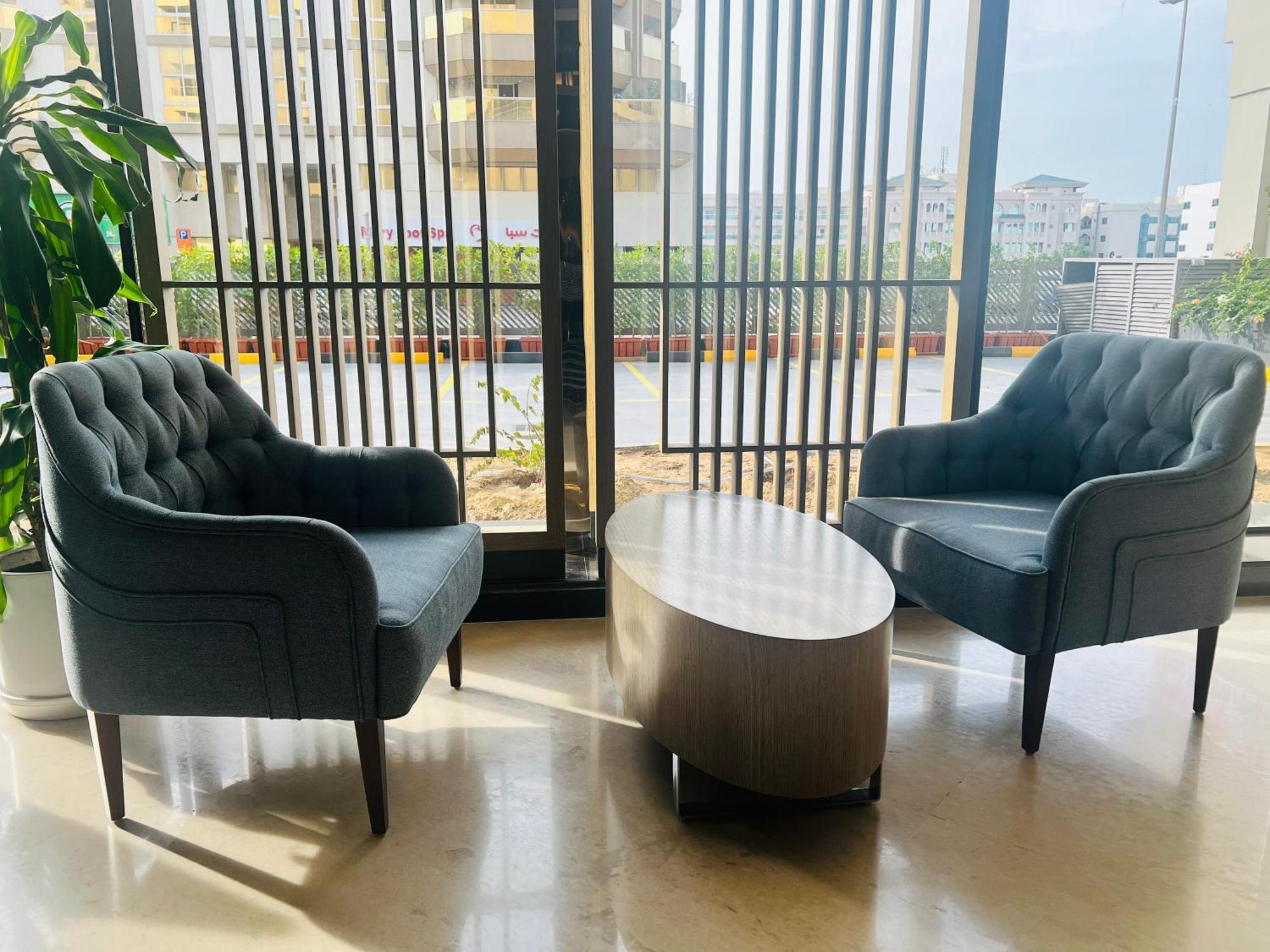 Alraef Luxury Apartments Дубай Екстериор снимка