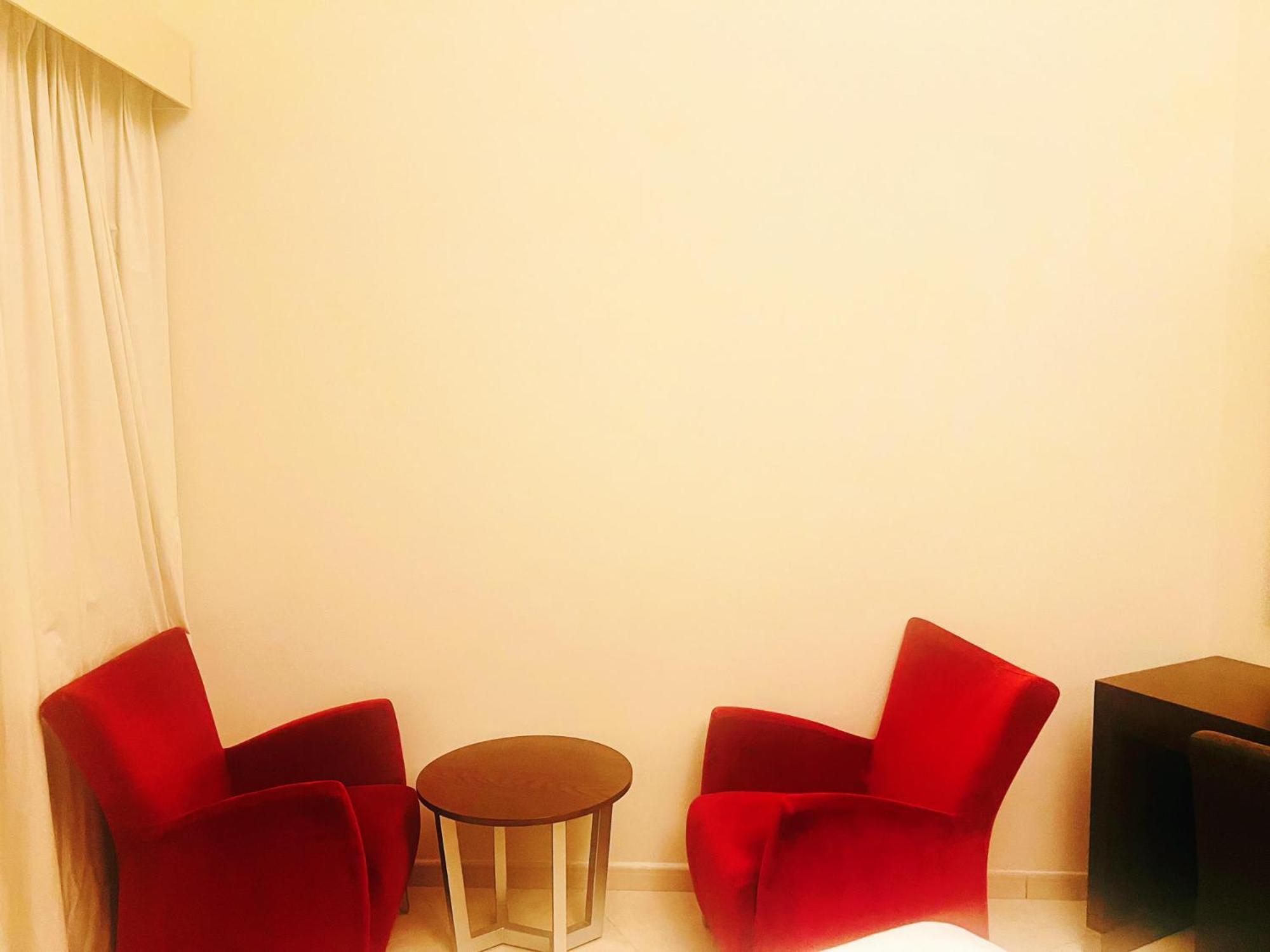 Alraef Luxury Apartments Дубай Екстериор снимка