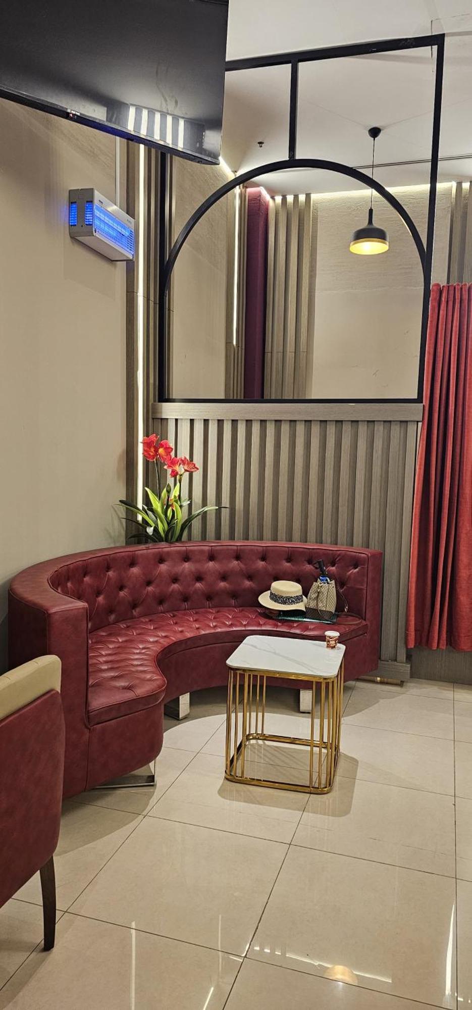 Alraef Luxury Apartments Дубай Екстериор снимка